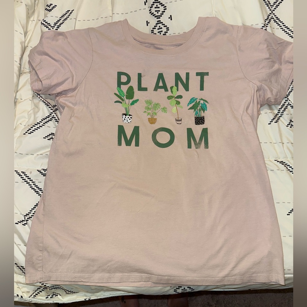 Doe Target Plant Mom Shirt